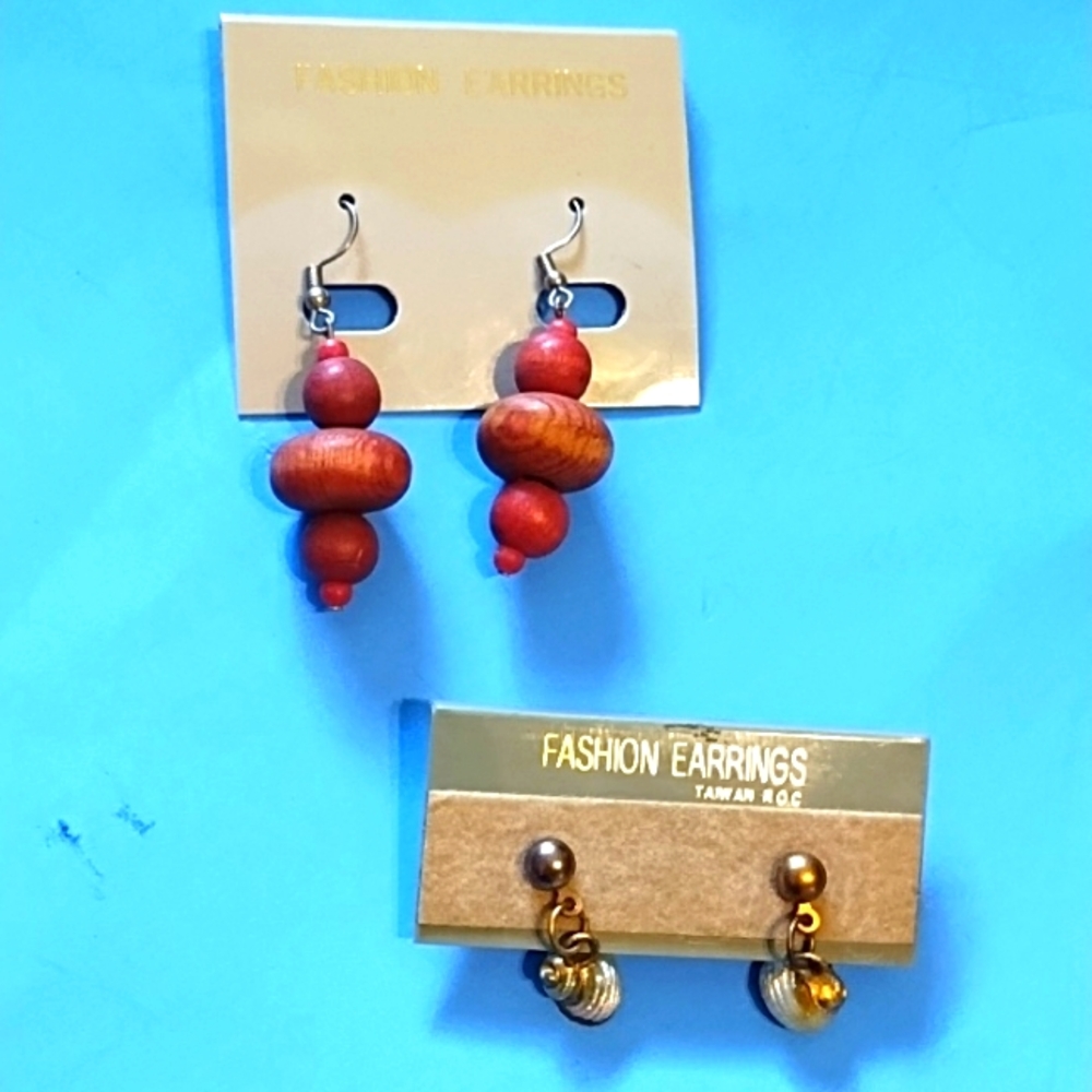 Pierced Earrings (Set of 2)